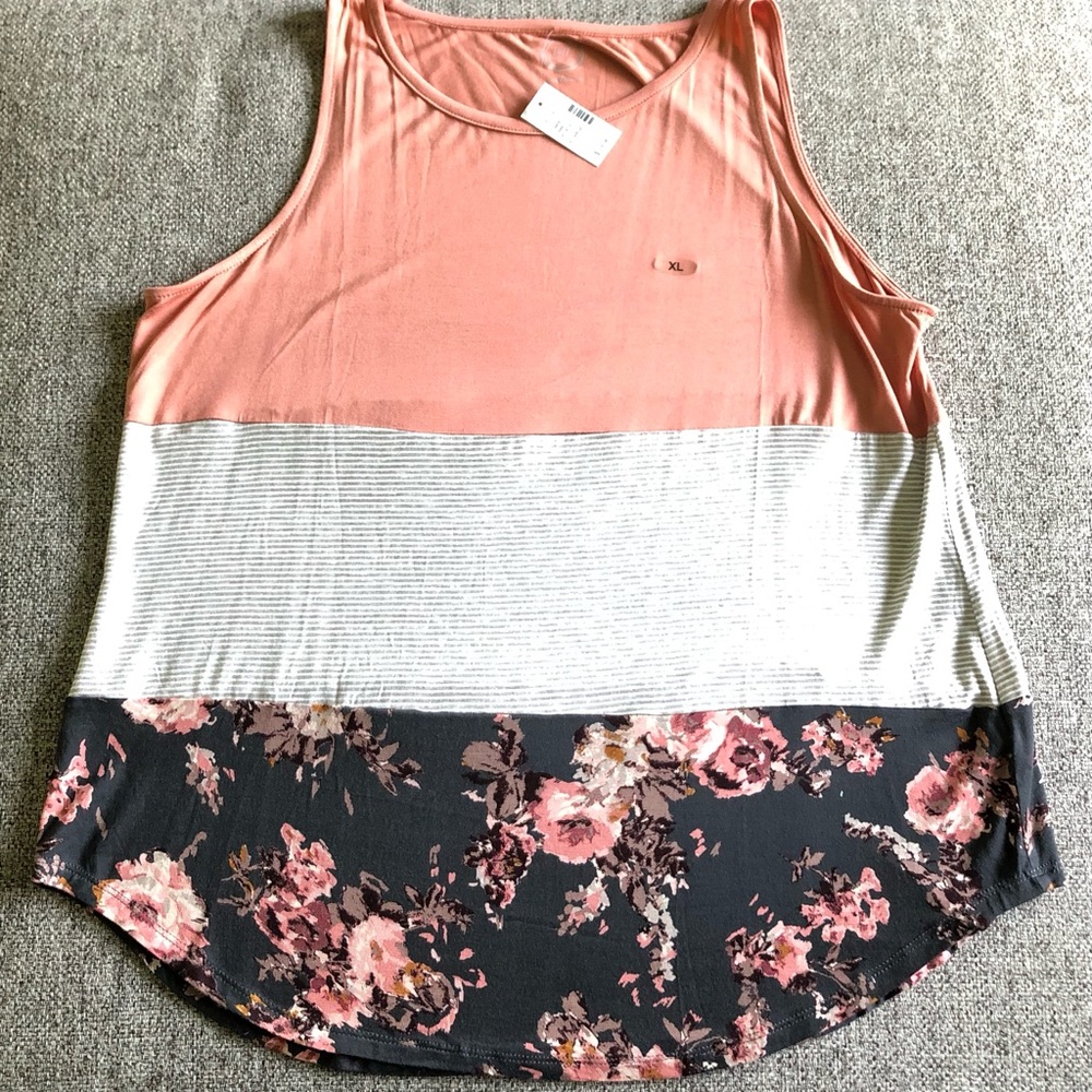New Maurice’s tank top - Size XL